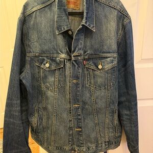 Levi's Men's Classic Blue Denim Jacket